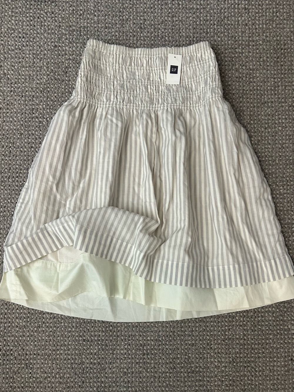 NEW XS GAP Layered Midi Knee Length Cotton Skirt Striped Off White & Gray NWT